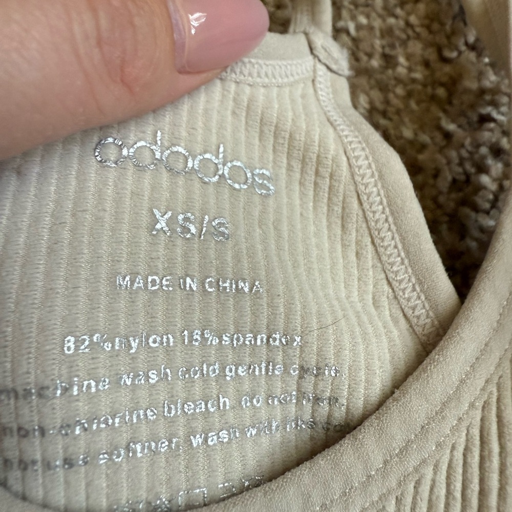 NWT Women's Ribbed Tank Tops - Cream and Brown - Picture 3 of 3